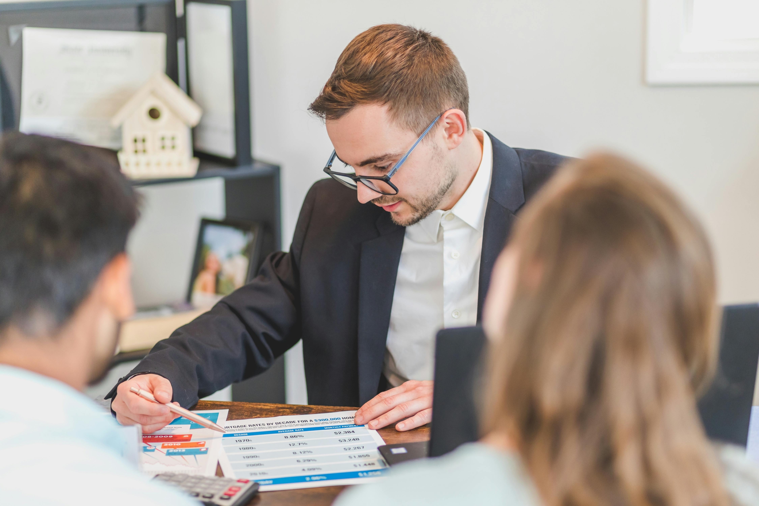 6-questions-to-ask-lahore-real-estate-agents-before-hiring