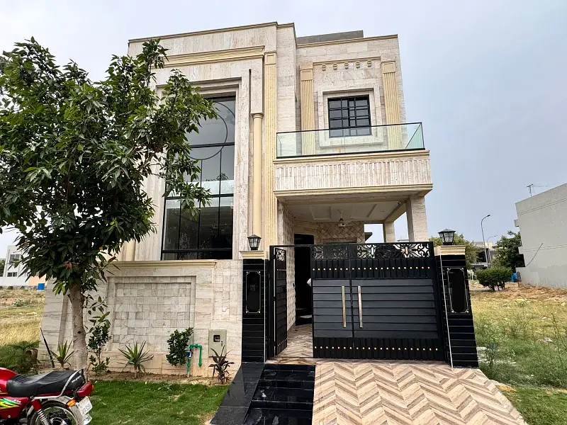 DHA Phase 9 Town,