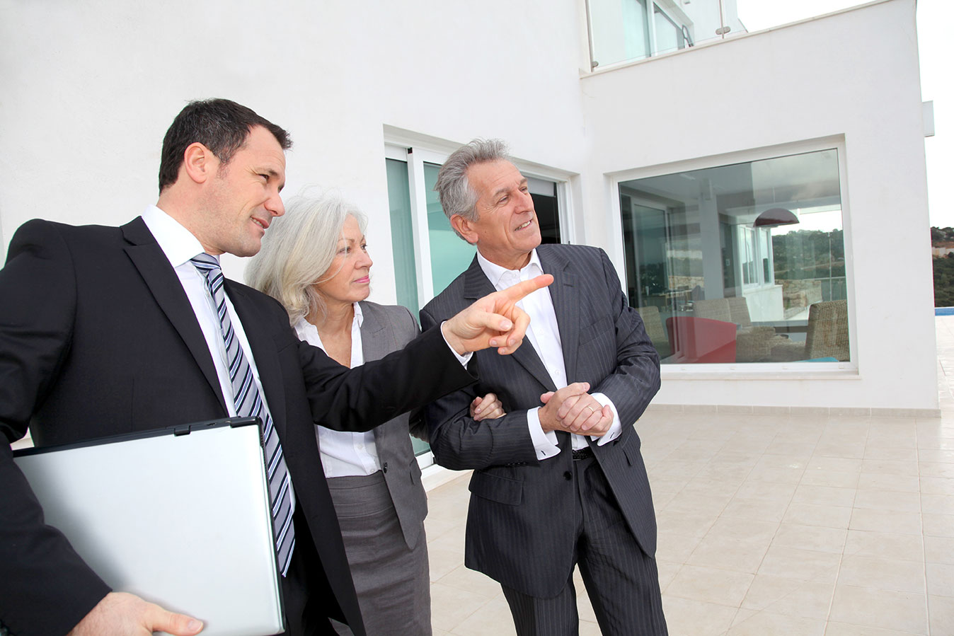 Real Estate Agents Near Me | Trusted Property Consultants in