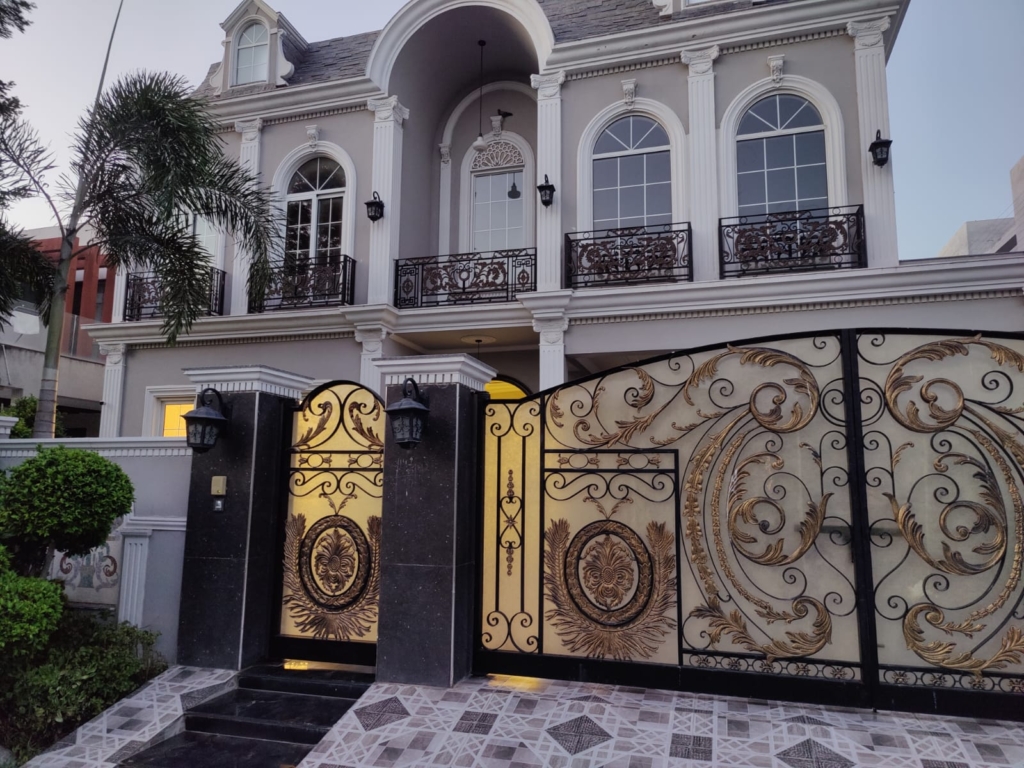 Luxury House for Sale in DHA Lahore Phase 6 – An Attractive Location You Can’t Miss
